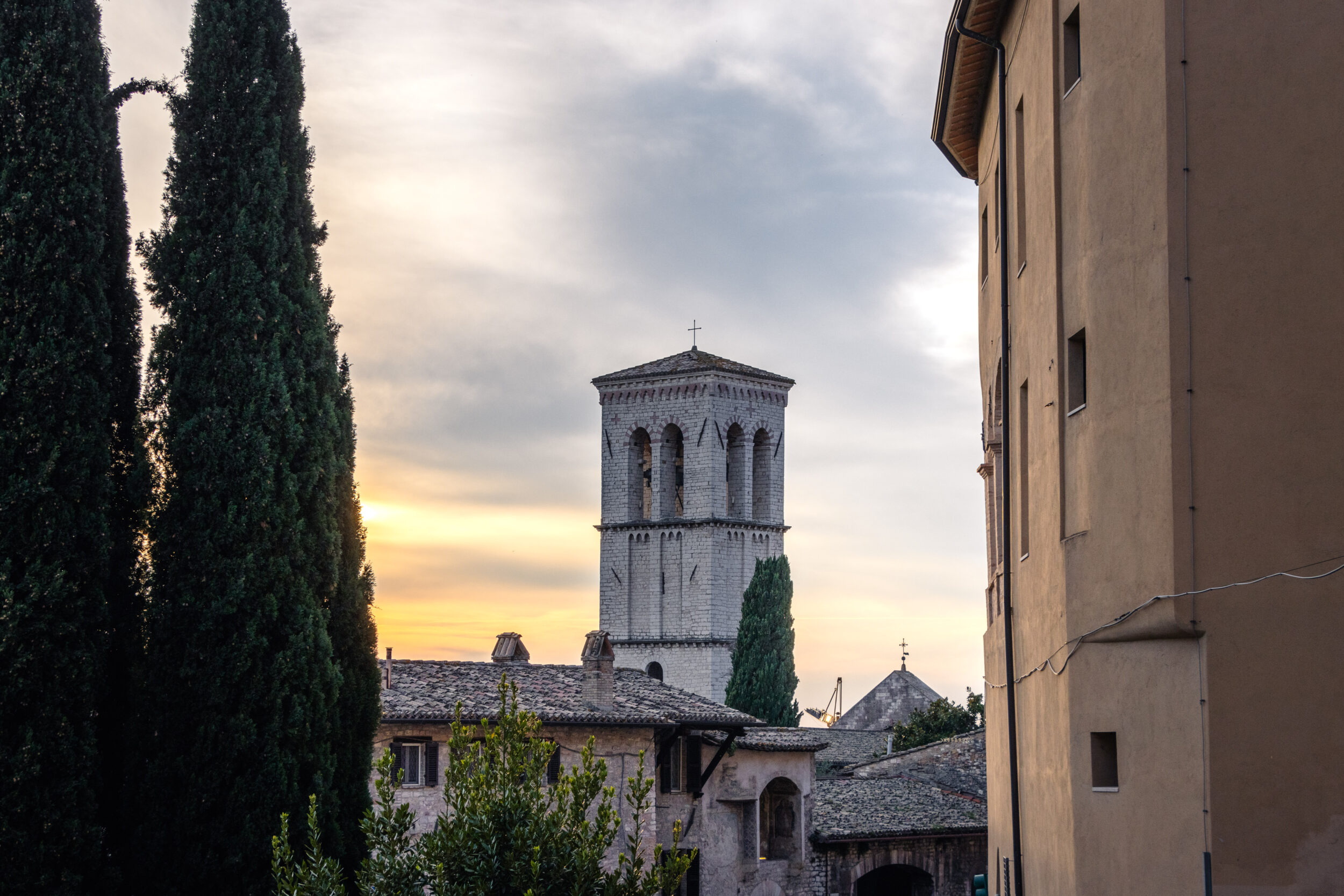Herbstsonne in Assisi, Italien